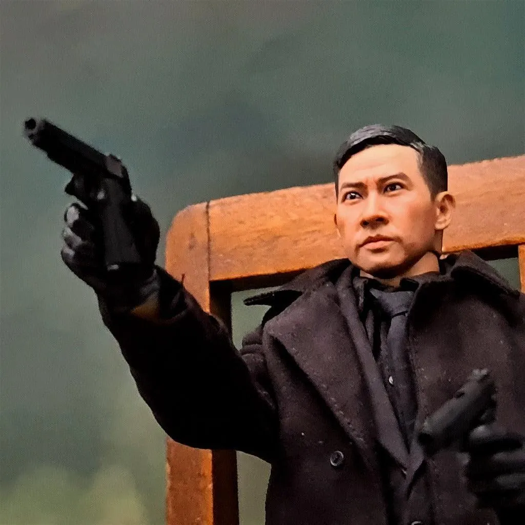 1/6 scale Line Walker (Film) - Blue Action Figure