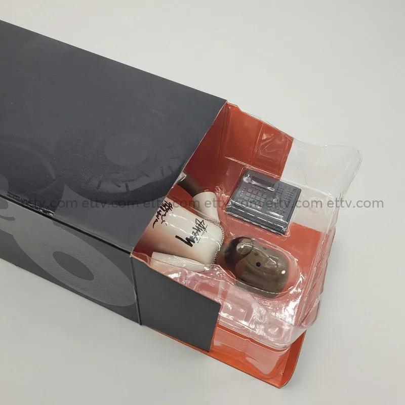 ETTV 2014 J Dilla Limited Edition Stüssy and Donuts Figures, Signed by Maureen Yancey