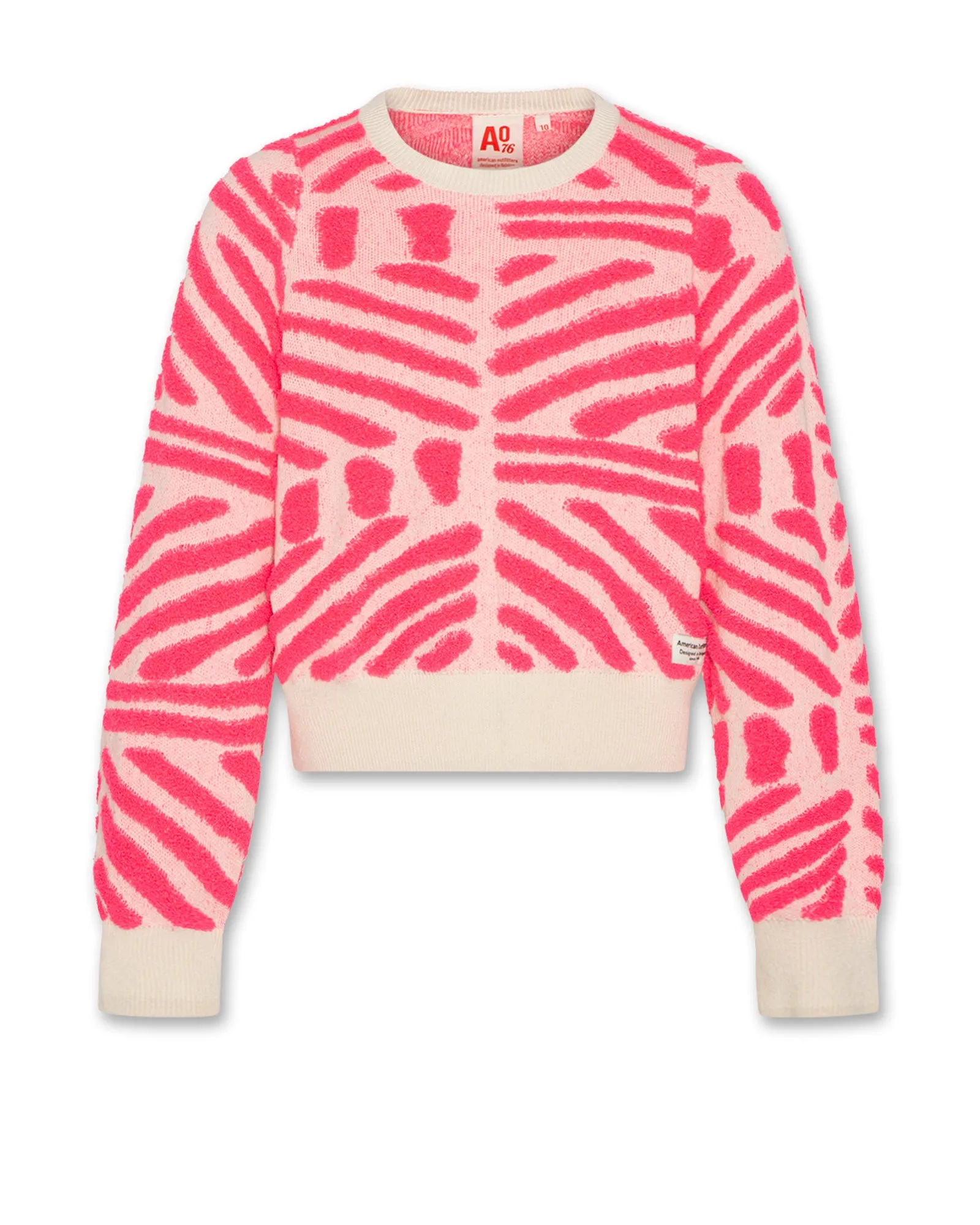 jess c-neck jacquard