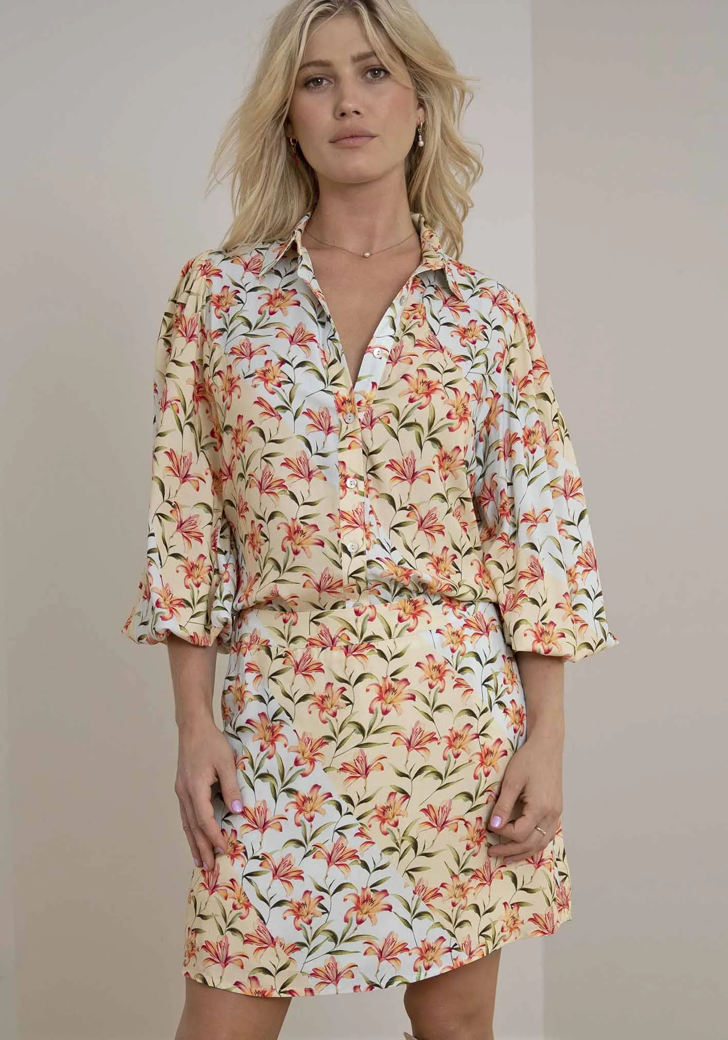 Waterlily Spliced Floral Mini Skirt   Blouse Set