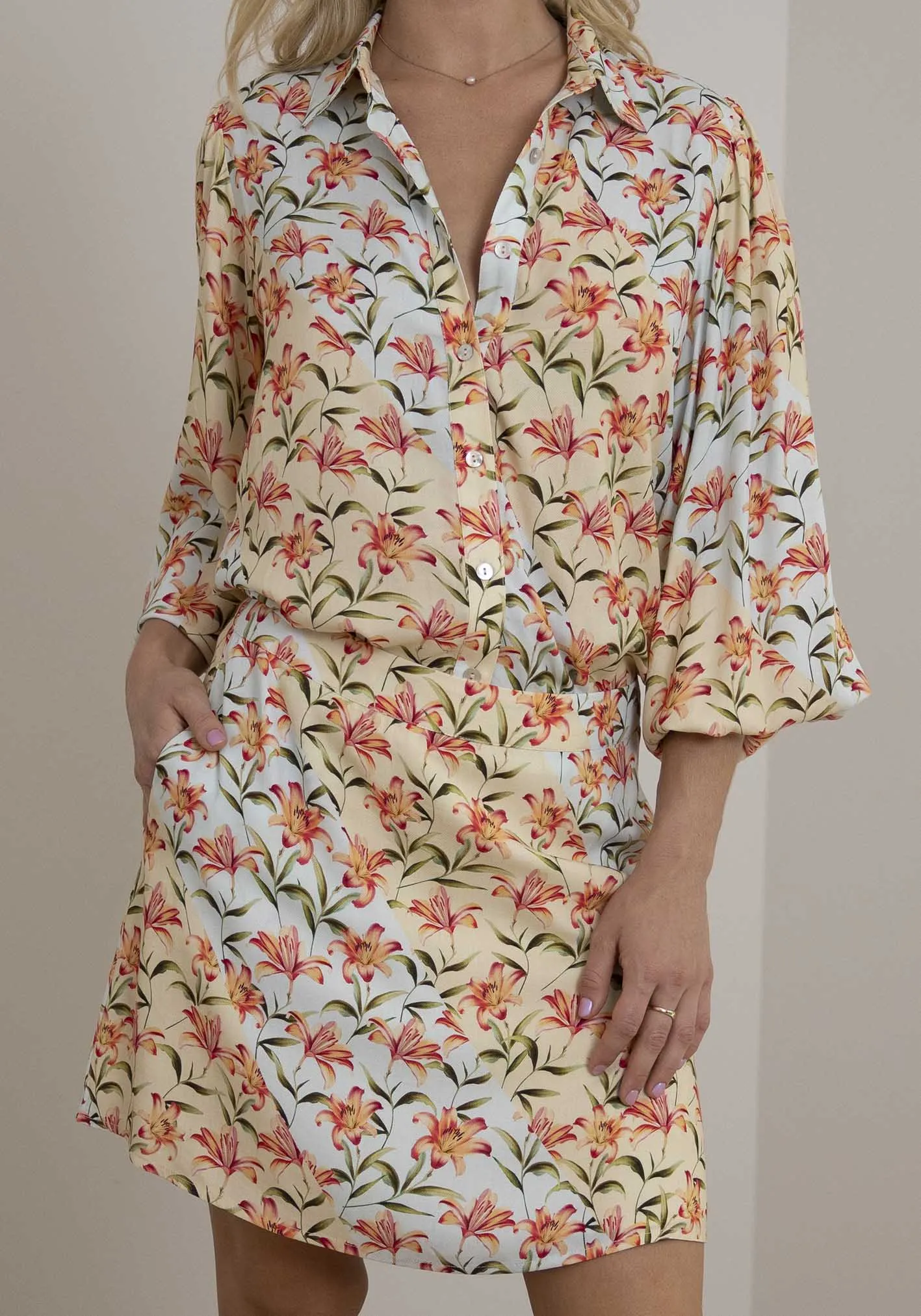 Waterlily Spliced Floral Mini Skirt   Blouse Set