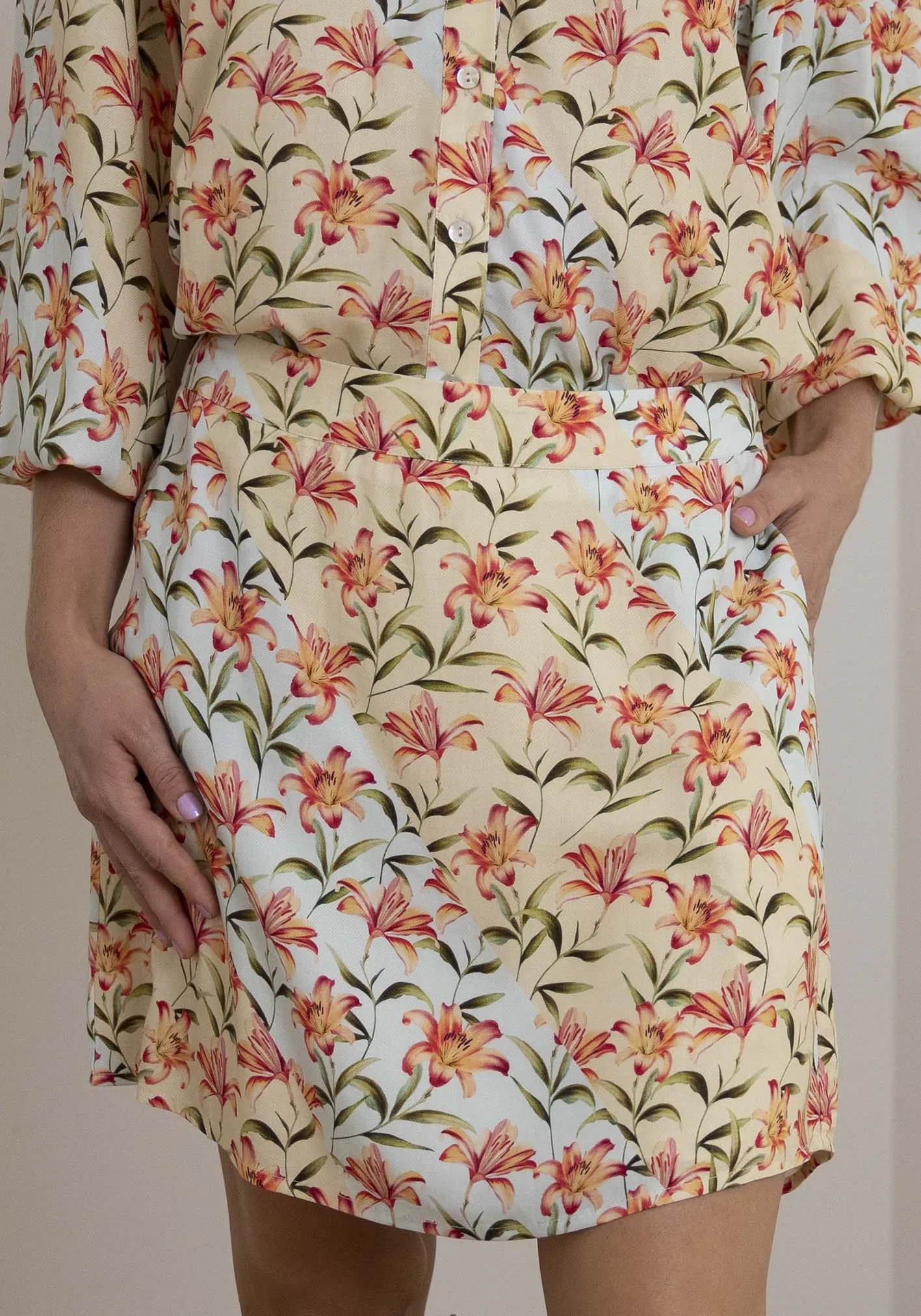 Waterlily Spliced Floral Mini Skirt
